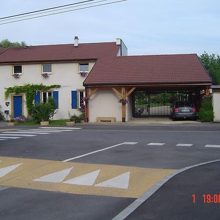 Bed and Breakfast Aux Plumes De Grigy Metz Exterior foto