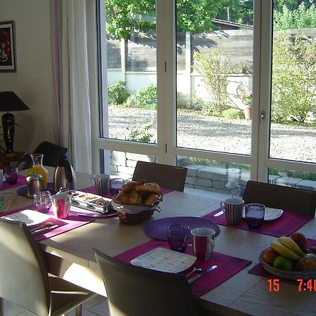 Bed and Breakfast Aux Plumes De Grigy Metz Exterior foto